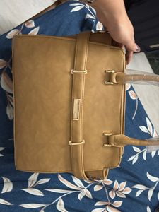 Stylish Tan Handbag