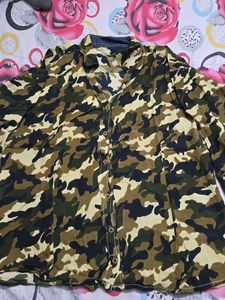 Stylish Camouflage Button-Up Shirt