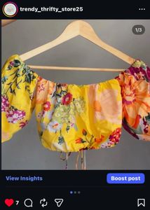 Chic Off-Shoulder Floral Crop Top