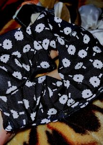 Women Fluffy Hair Scrunchies Band Set