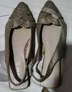 Sparkly Glitter Flats - Chic &amp; Comfortable