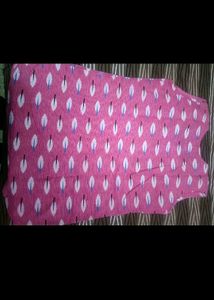 Pink Leaf Print Sleeveless Kurta in L 40