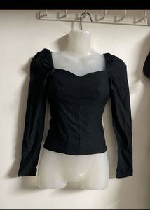 Black Puff Sleeve Sweetheart Neck Top
