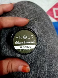 Lip Scrub