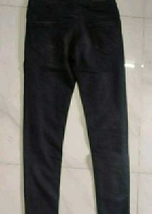 Classic Black Skinny Fit Jeans