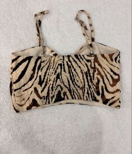 Stylish Zebra Print Crop Top