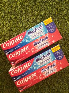 Colgate MaxFresh Toothpaste Combo Pack 150g×4