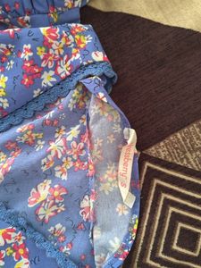 Dressberry Blue Puffed Sleeves Top
