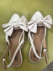 Elegant Bow Detail Slingback Flats