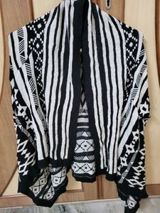 Shrug Black And White Very Stylish Never Used
