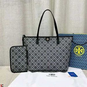 TORY BURCH**T MONOGRAM TOTE BAG WITH POUCH*