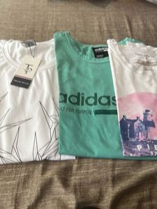 Bundle of 3 Graphic T-Shirts