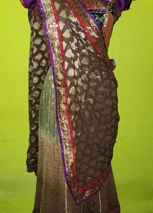 Banarasi Lehenga Perfect For MEHENDI