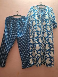 Elegant Floral Print Kurti with bottomwear.