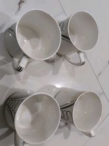 Set of 4 White Ceramic Mugs