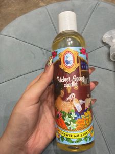 Velvet Spray Shower Moisturizer limited edition