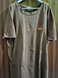 Nike Brown T-Shirt 🤎