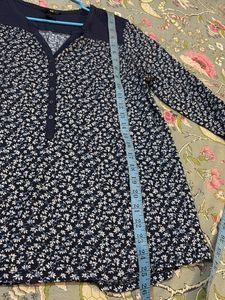 Floral Print Button-Up Tunic Top