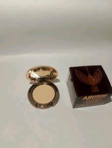 Charlotte Tilbury Airbrush Flawless Finish