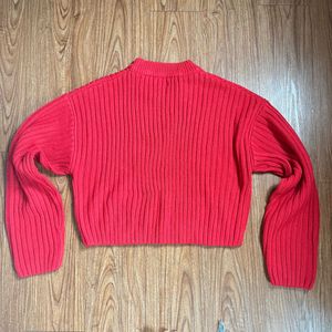 RED SWEATER