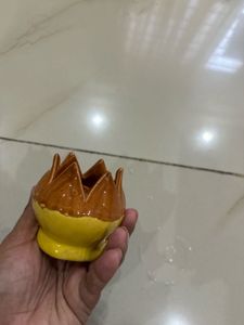 Cute Ceramic Lotus-Shaped Decor