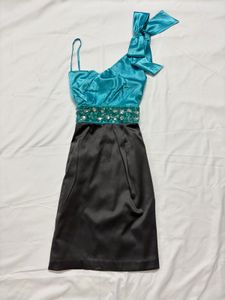 ✨SALE✨Stylish One-Shoulder Teal Dress