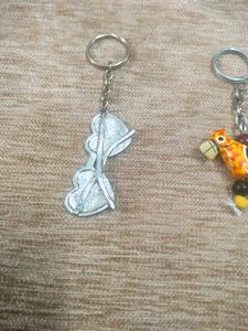 Union Jack Sunglasses &amp; Parrot Keychains