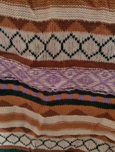 Patterned Knit Vest, new, no lint