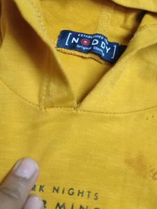 Tshirt With Hoody