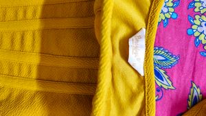 Stylish Yellow Textured medium  crop top