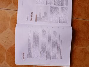 Class-10 Physics, Chemistry Ratna Sagar Living Sci