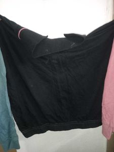 WOMEN TOP
