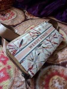 Wendy Venus Zip Around Wallet