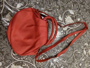 Stylish Coral Handbag With Free Gift 🎁🎁🎁