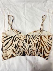 Stylish Zebra Print Crop Top