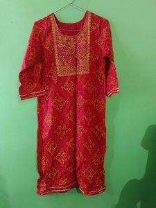 Elegant Kurta Set - Perfect for any Occasion