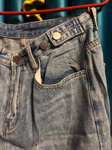 Distressed Wide Leg Jeans with adjustable waist