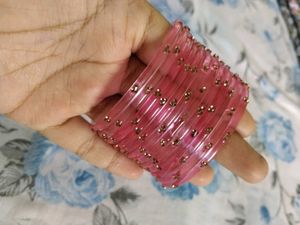 Set of 5 Glass Bangles