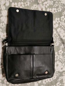 Stylish Two-Tone Crossbody Bag
