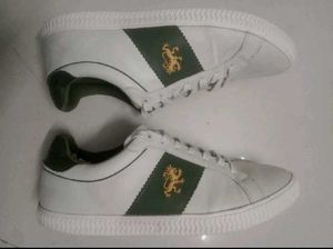 💯🔥✨ ORIGINAL REDTAPE WHITE OLIVE GREEN SNEAKERS