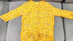 Mustard Yellow 💛 high Low Pattern Top