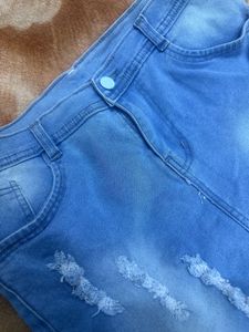 🔥 Y2K Distressed Denim Mini Skirt