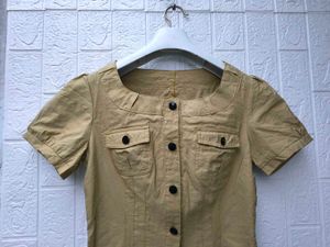 New with tag Pinterest Chic Yellow Button-Up Top