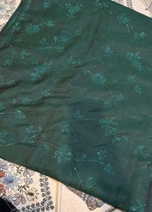 Elegant Emerald Green Saree with No blouse