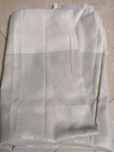 Elegant shawl for winter