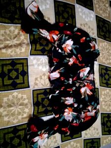 Floral Print fancy Top