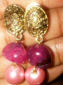 Natural Agate Beaded Necklace with Earrings