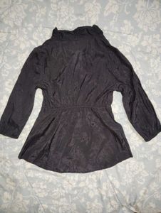 Chic Black Ruched Button-Up Tunic Top