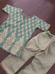 Beautiful Teal Kurta Set