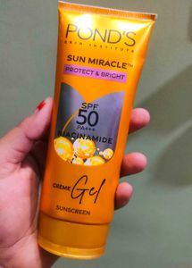 Pond's Sun Miracle SPF 50 Sunscreen
